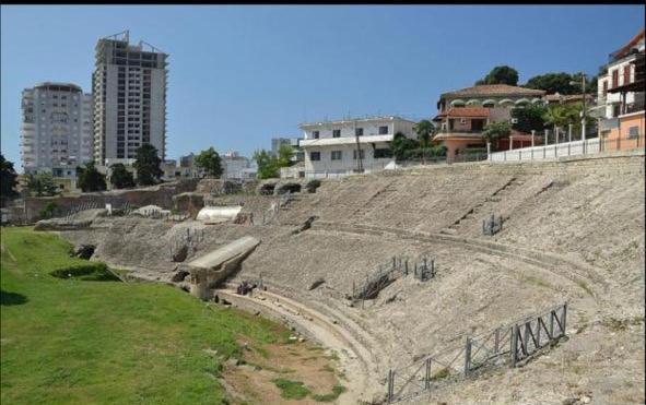 Vila Gjergji دراس المظهر الخارجي الصورة